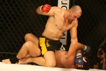  - .Glover-Teixeira-Daniel-Tabera-Bitetti-Combat-8_m